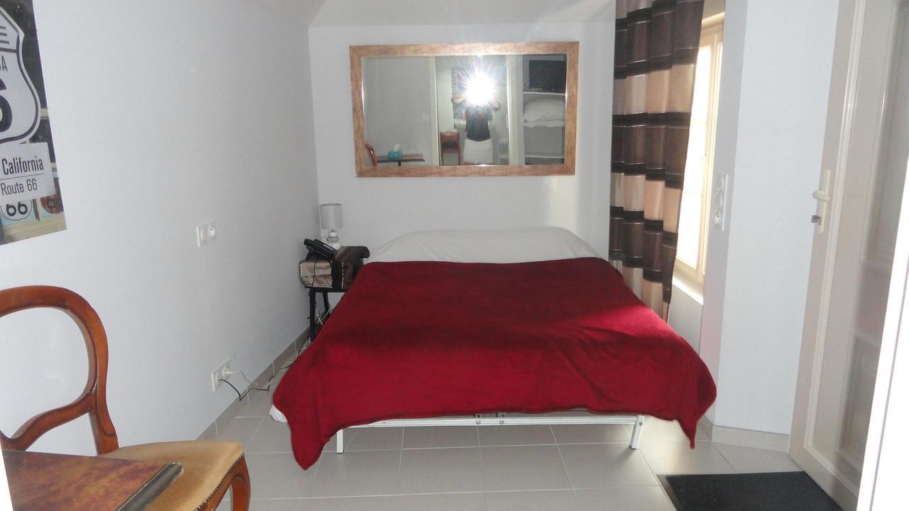 Le Quai 3 Hotel Châteaubriant Zewnętrze zdjęcie