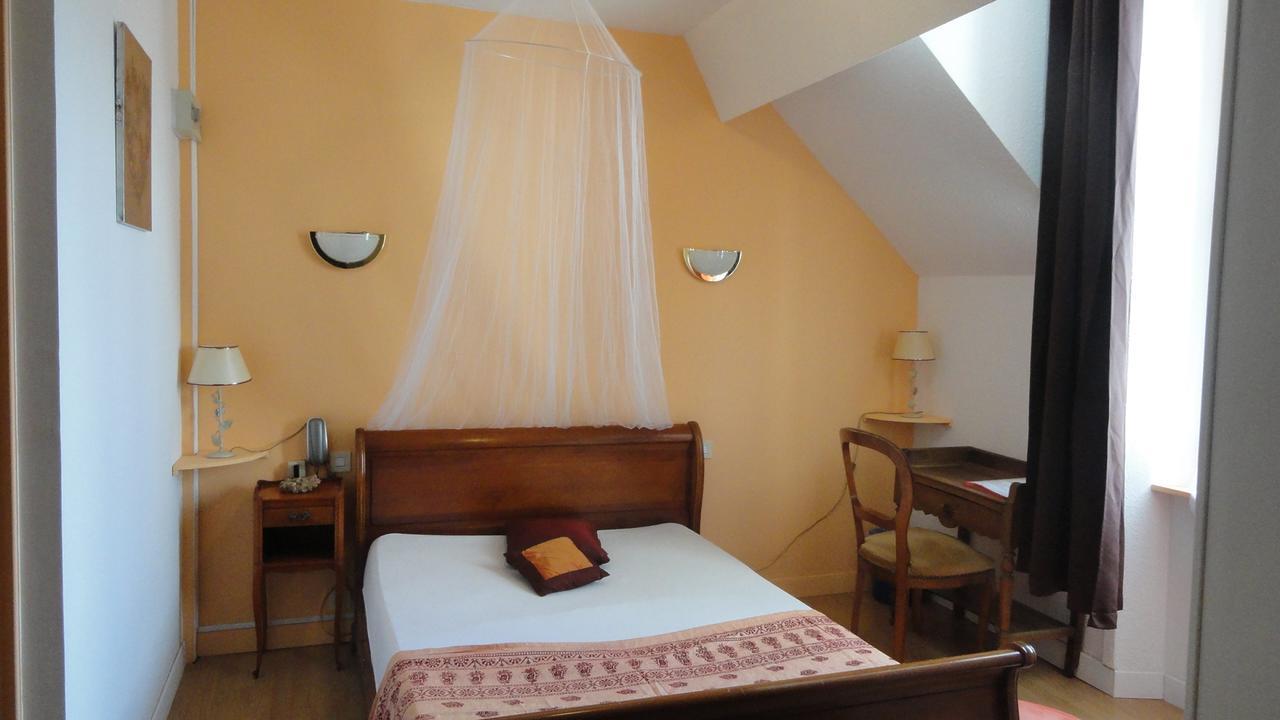 Le Quai 3 Hotel Châteaubriant Zewnętrze zdjęcie
